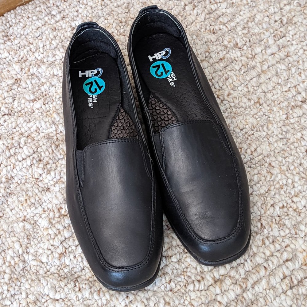 Hush Puppies Women's Heaven Loafer (slightly worn) - 12